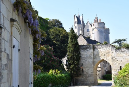 Montreuil-Bellay, ville la plus consult&eacute;e du Maine-et-Loire sur Wikip&eacute;dia