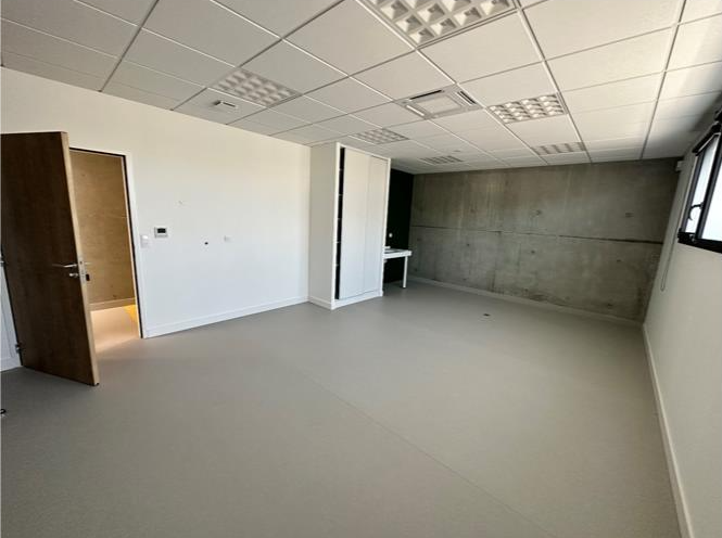 Location cabinet dans l'espace kin&eacute;sith&eacute;rapie